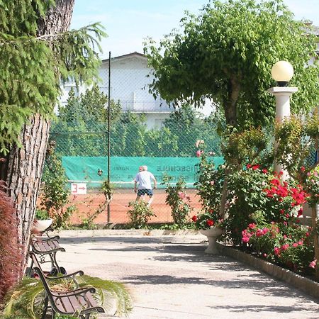 Hotel Al Cigno Lignano Sabbiadoro Eksteriør bilde