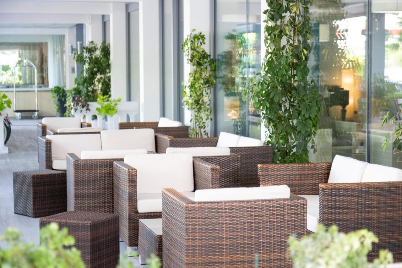 Hotel Al Cigno Lignano Sabbiadoro Eksteriør bilde