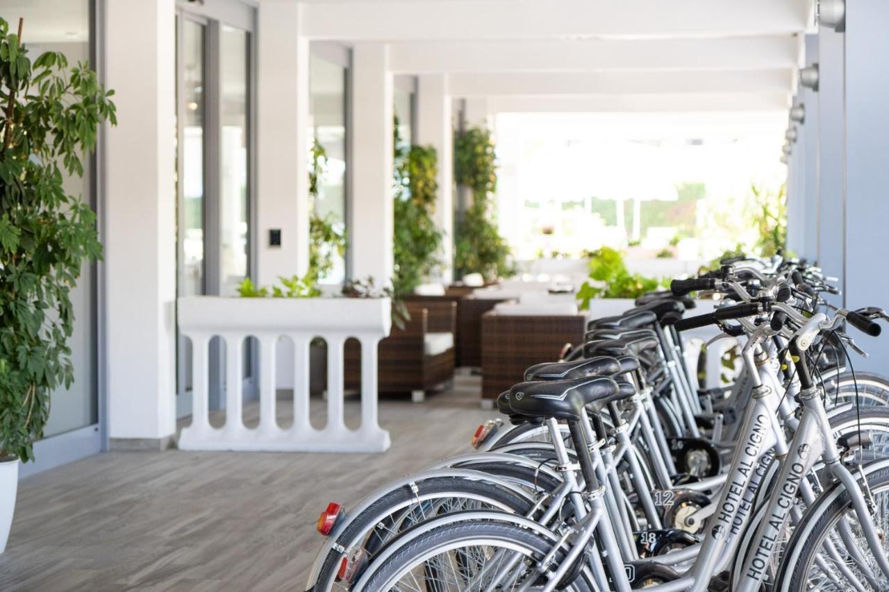 Hotel Al Cigno Lignano Sabbiadoro Eksteriør bilde