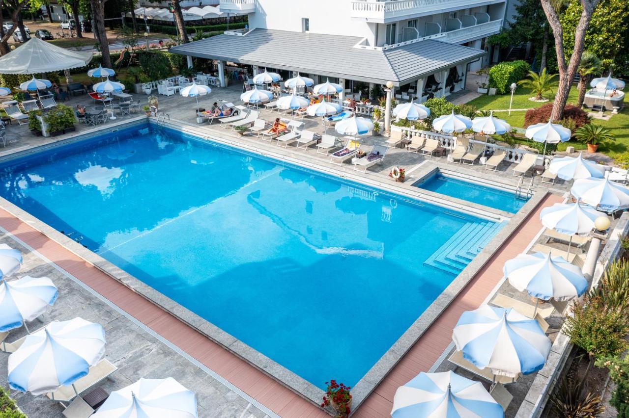 Hotel Al Cigno Lignano Sabbiadoro Eksteriør bilde