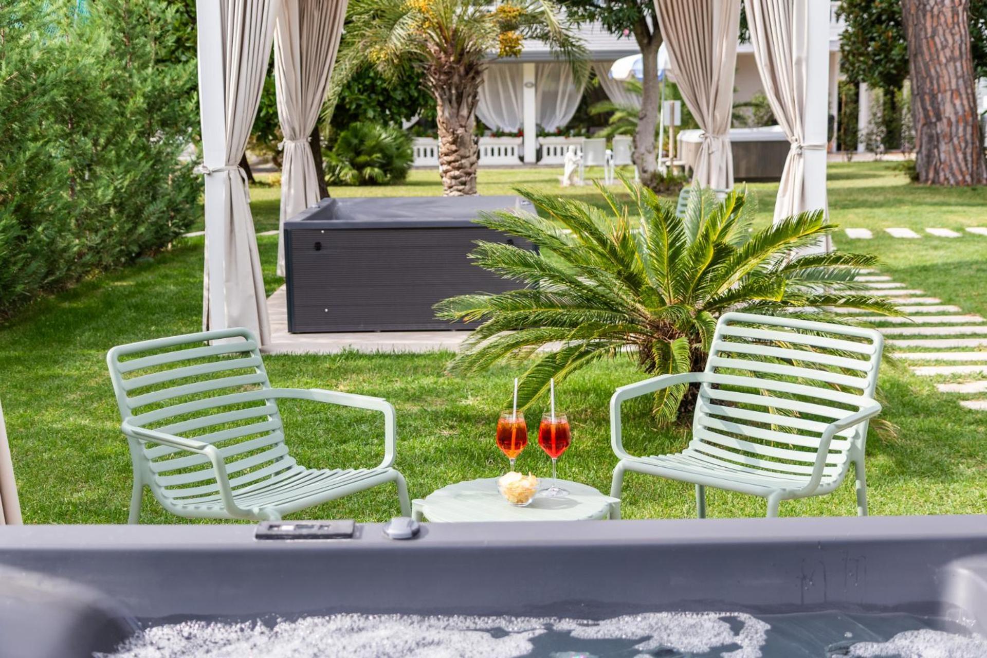 Hotel Al Cigno Lignano Sabbiadoro Eksteriør bilde