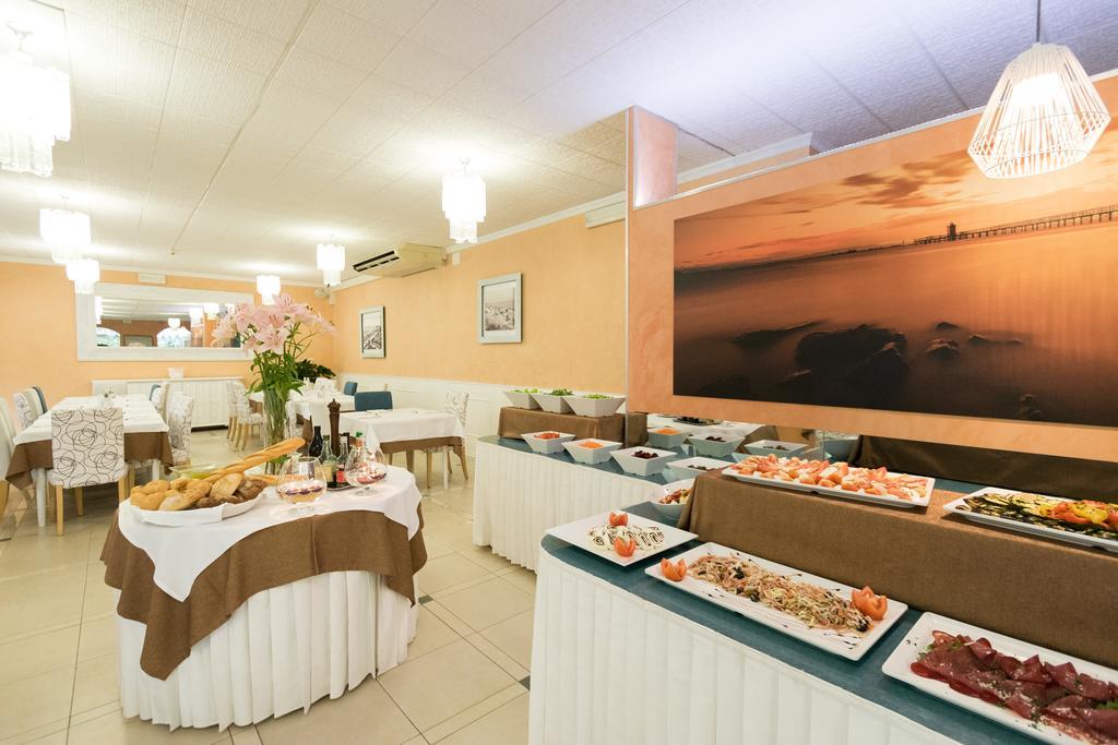Hotel Al Cigno Lignano Sabbiadoro Eksteriør bilde