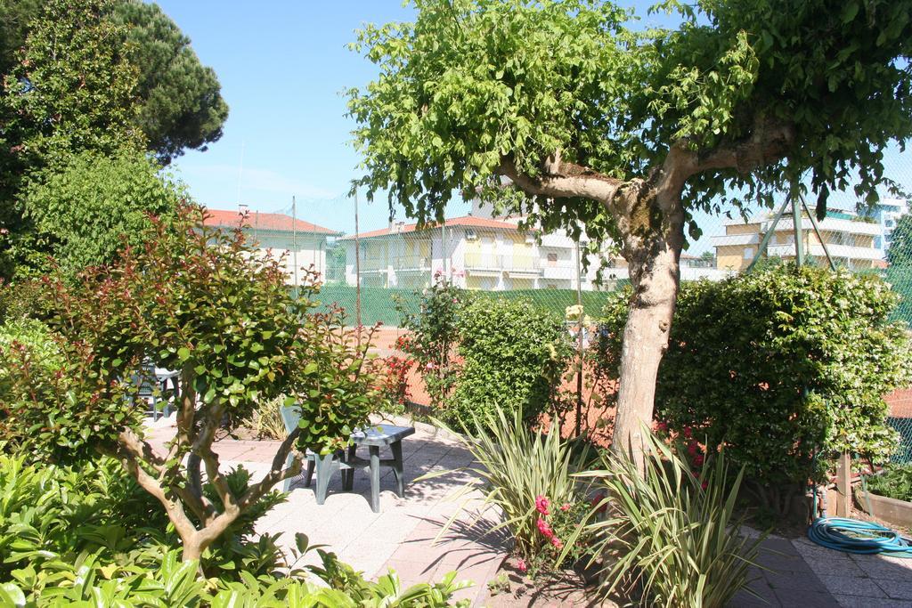 Hotel Al Cigno Lignano Sabbiadoro Eksteriør bilde
